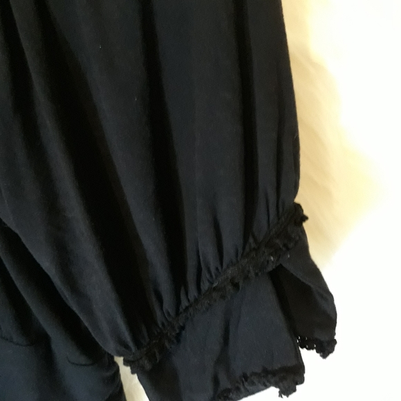 Paige Victorian blouse - Picture 6 of 6
